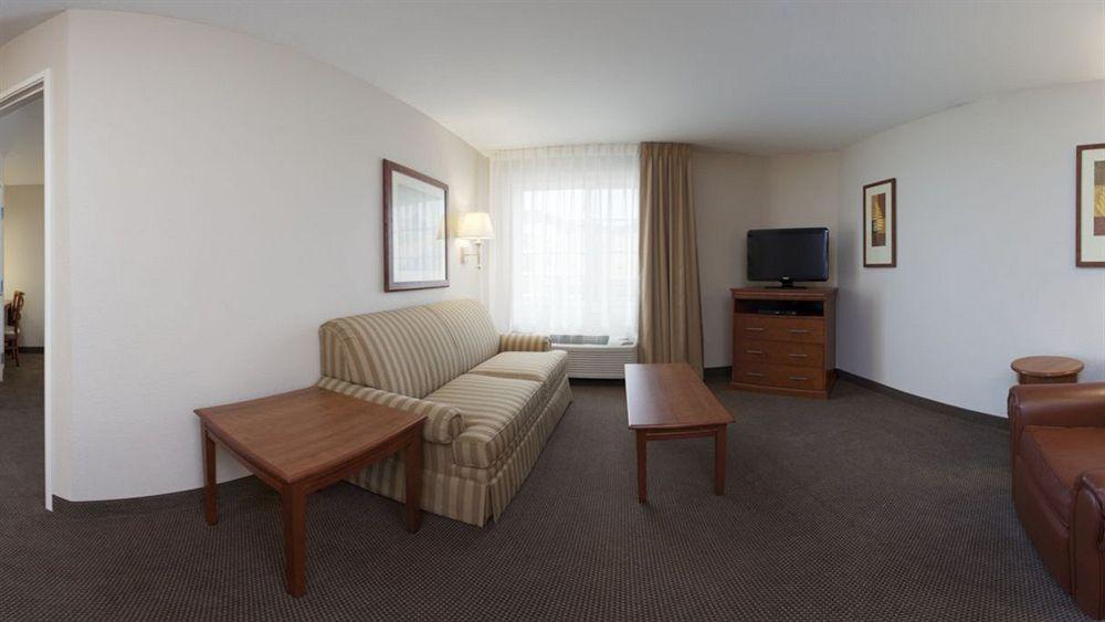 Candlewood Suites Champaign-Urbana University Area By Ihg Luaran gambar