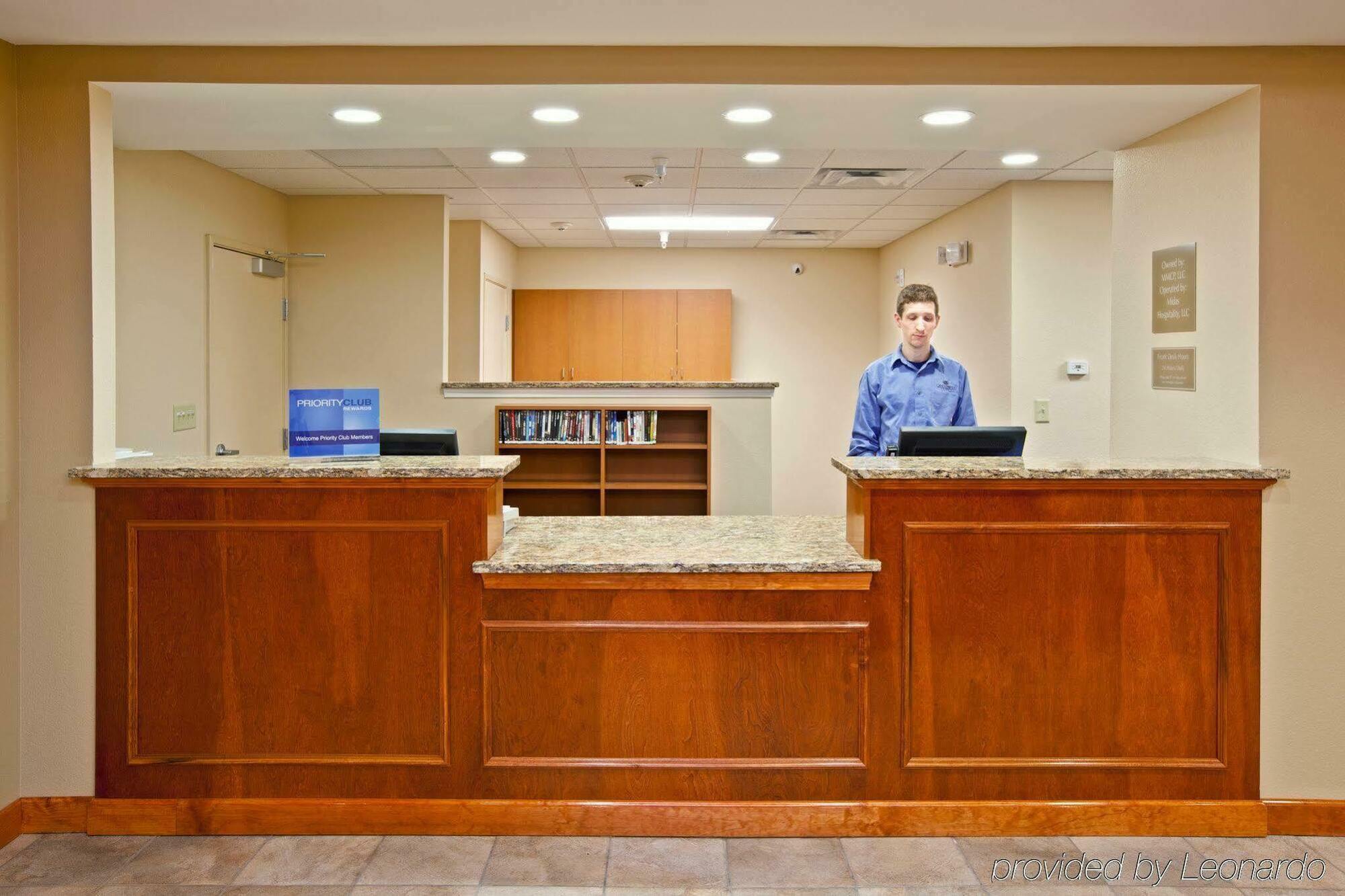Candlewood Suites Champaign-Urbana University Area By Ihg Luaran gambar